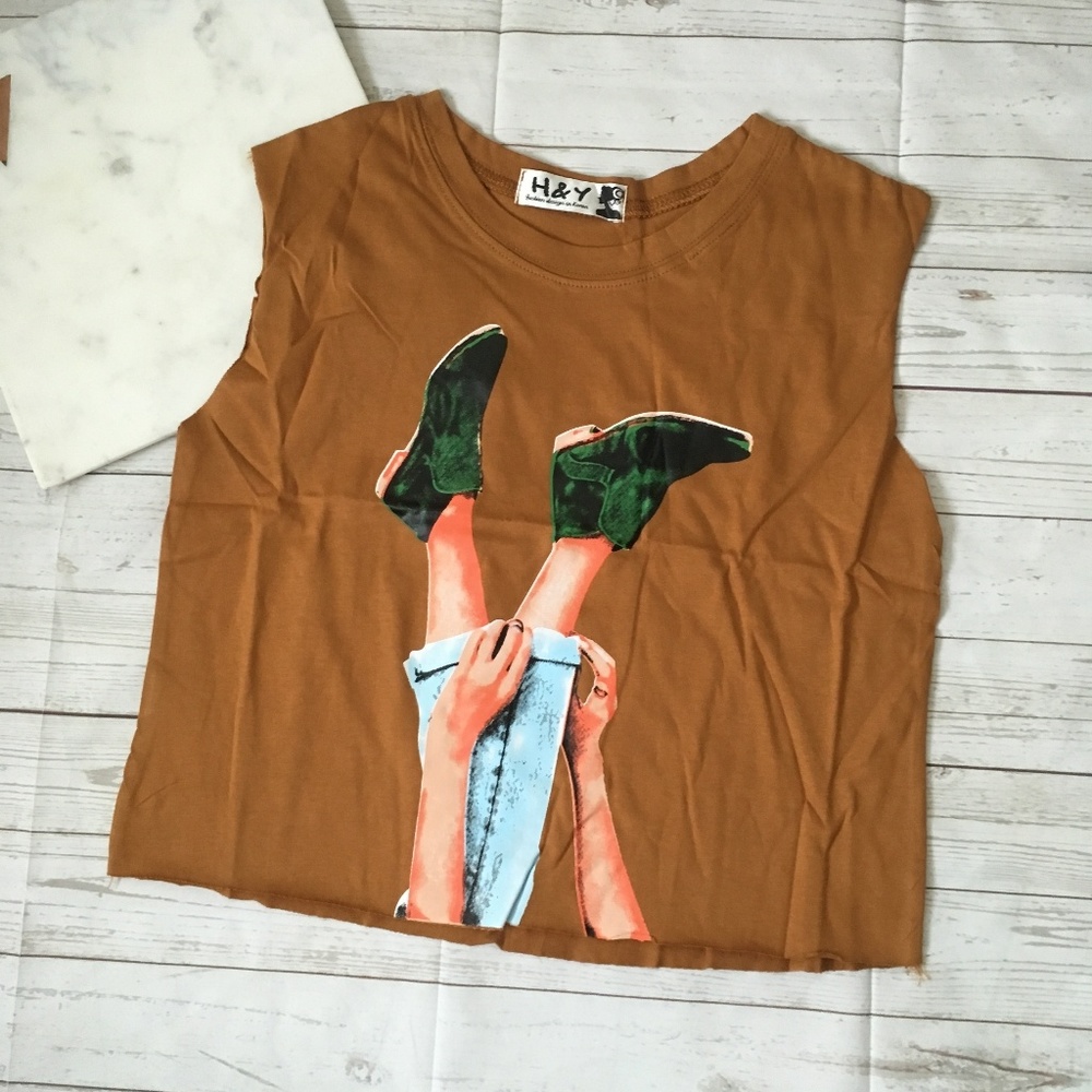 h&y womens m muscle tee gold girl in booties fashi